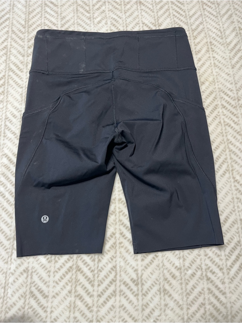 lululemon athletica Black High-Rise Bike Shorts with Side Pockets 8 - Picture 3 of 7